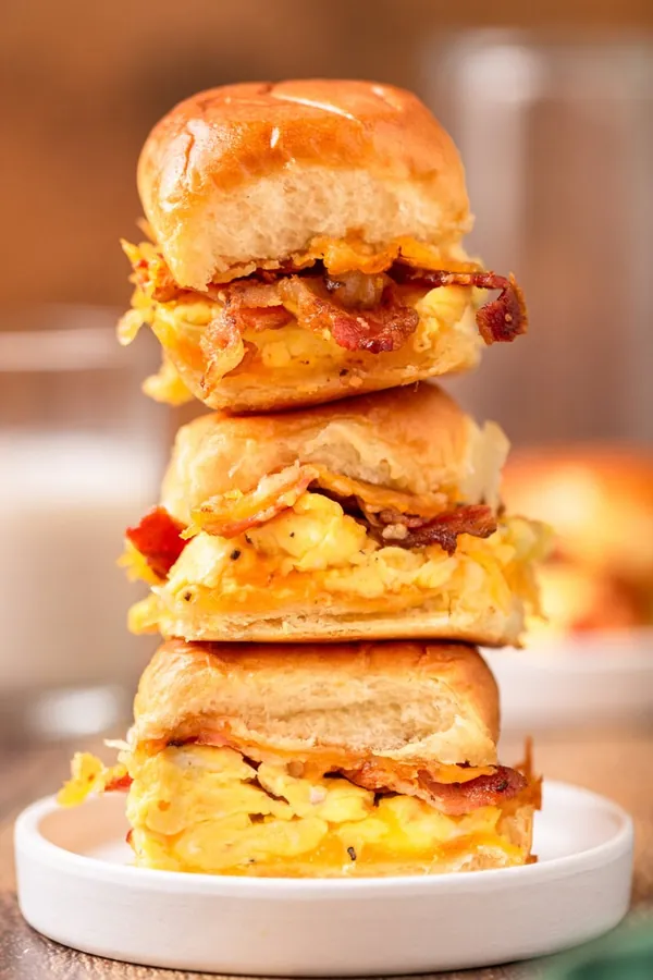 Easy Breakfast Sliders Recipe