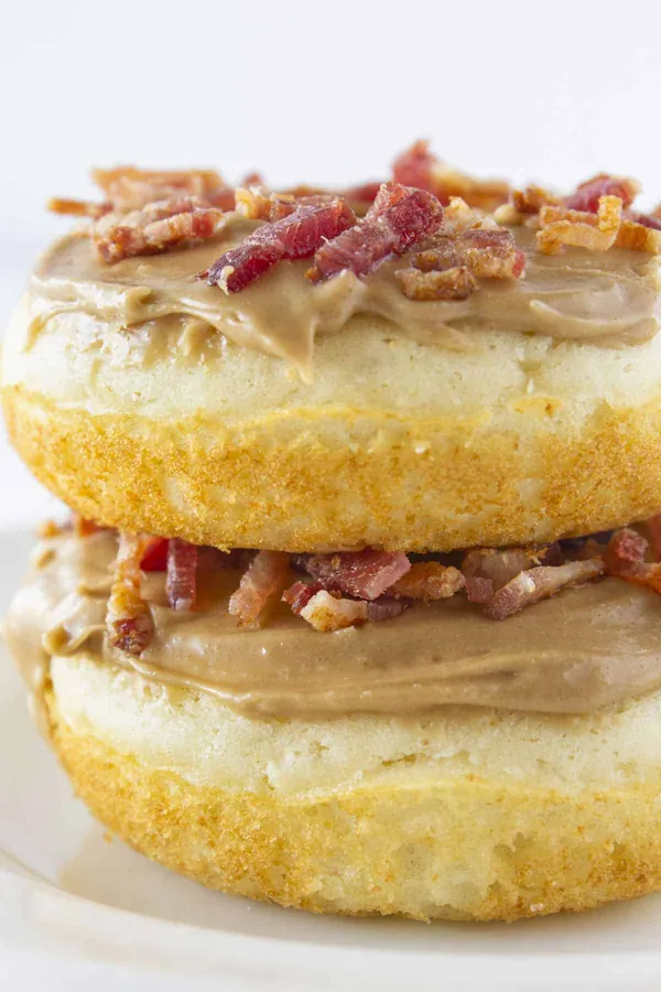 Easy Maple Bacon Baked Donuts