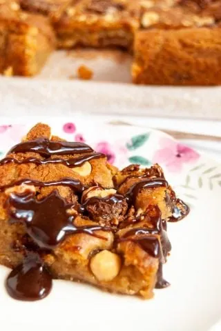 Ferrero Rocher Blondies