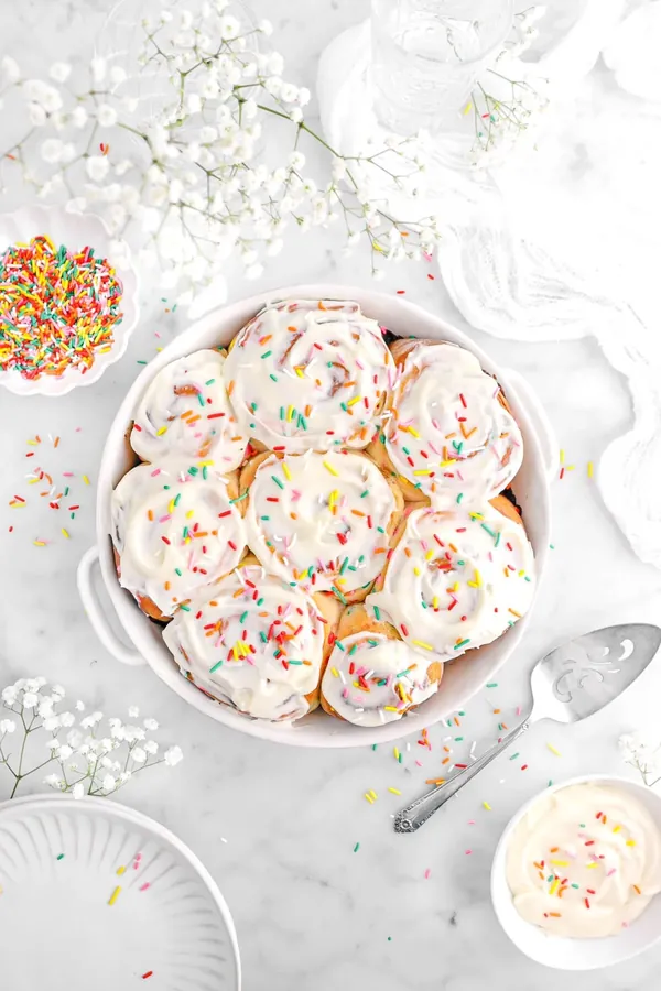Funfetti Cinnamon Rolls With Cream Cheese Frosting