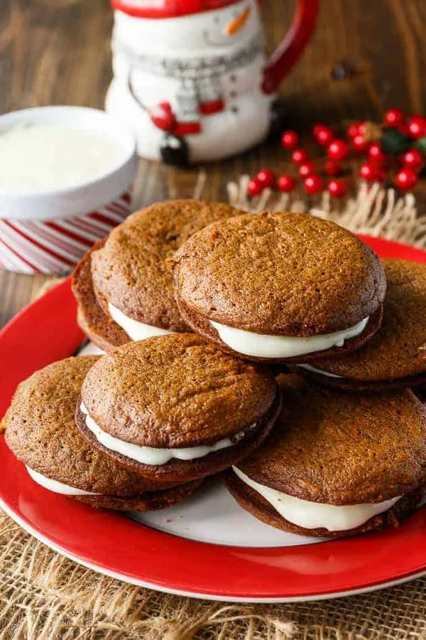 Gingerbread Whoopie Pies