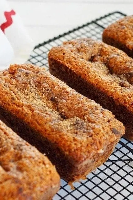 Moist Banana Graham Oat Bread