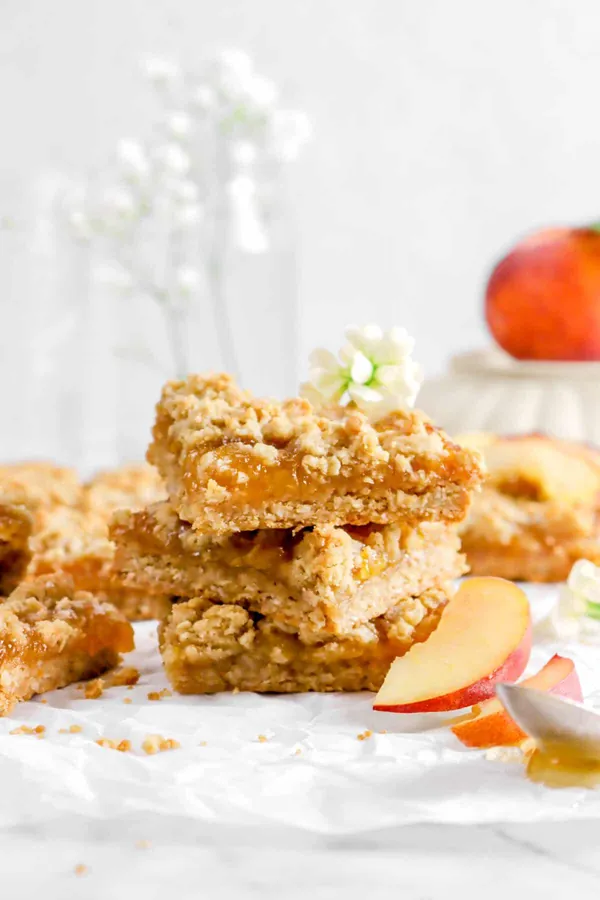 Peach and Nutmeg Crumble Bars