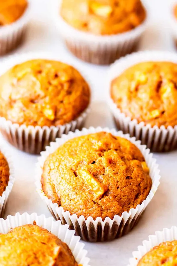 Pumpkin Apple Muffins