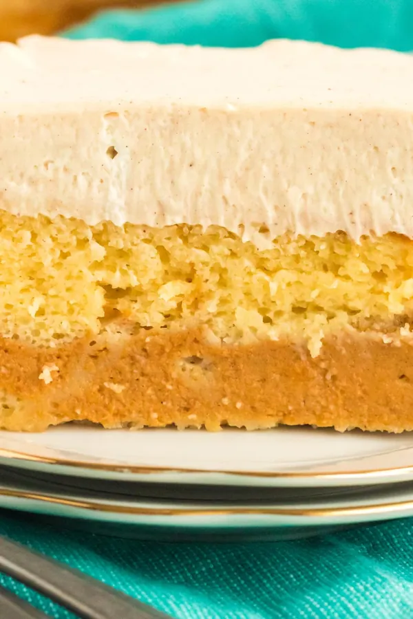 Pumpkin Magic Cake