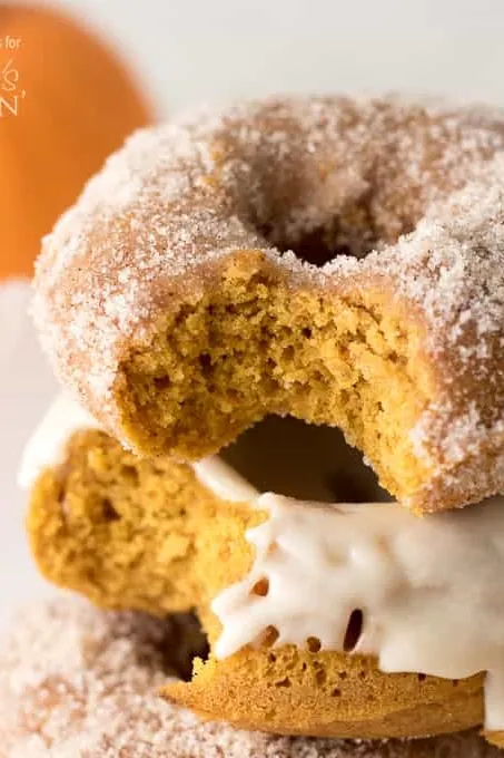 Pumpkin Spice Donuts