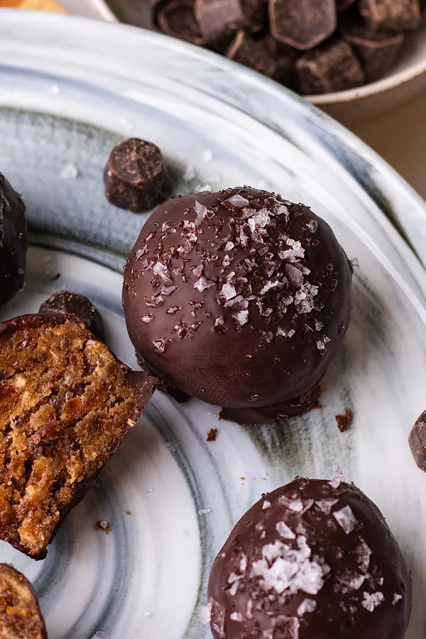 Salted Caramel Date Truffles