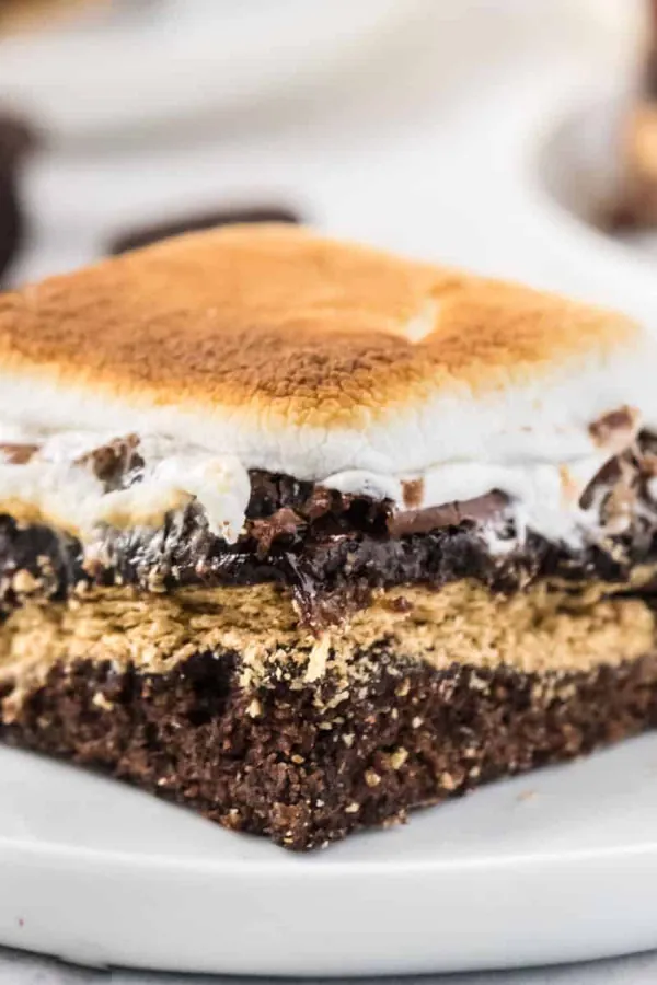 S'more Brownies with Oreos