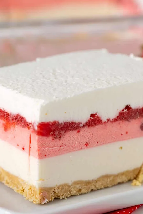 Strawberry Lasagna