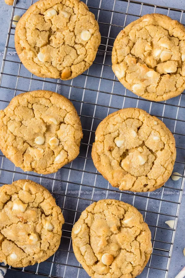 White Chocolate Macadamia Nut Cookies
