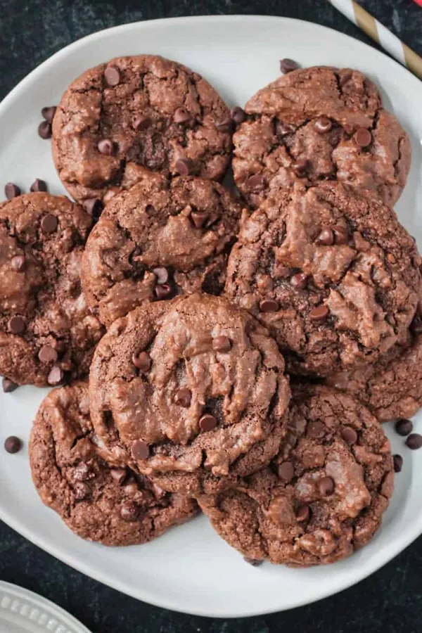 Almond Flour Chocolate Cookies