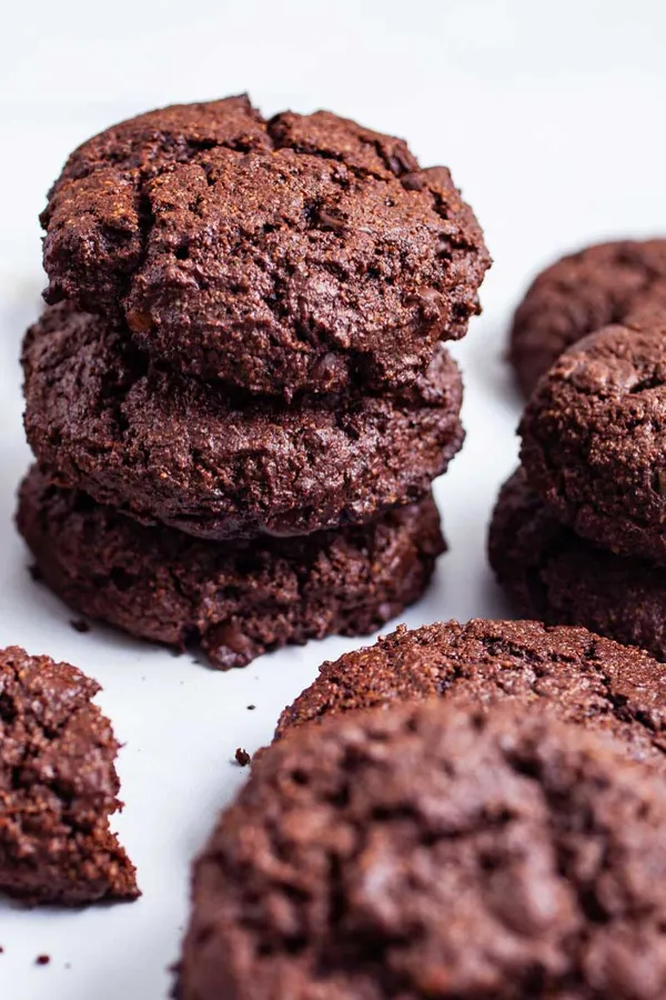 Almond Flour Chocolate Cookies