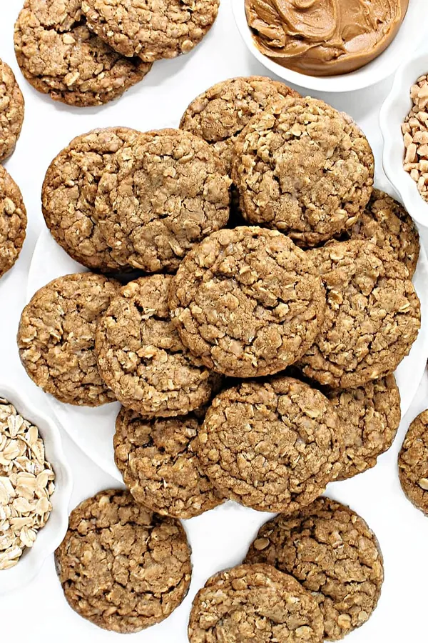 Biscoff Oatmeal Cookies