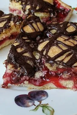 Cherry Pie Squares