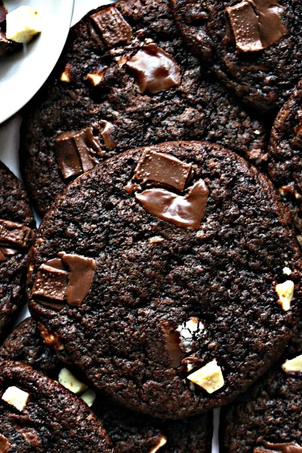 Chocolate Chunk Cookies