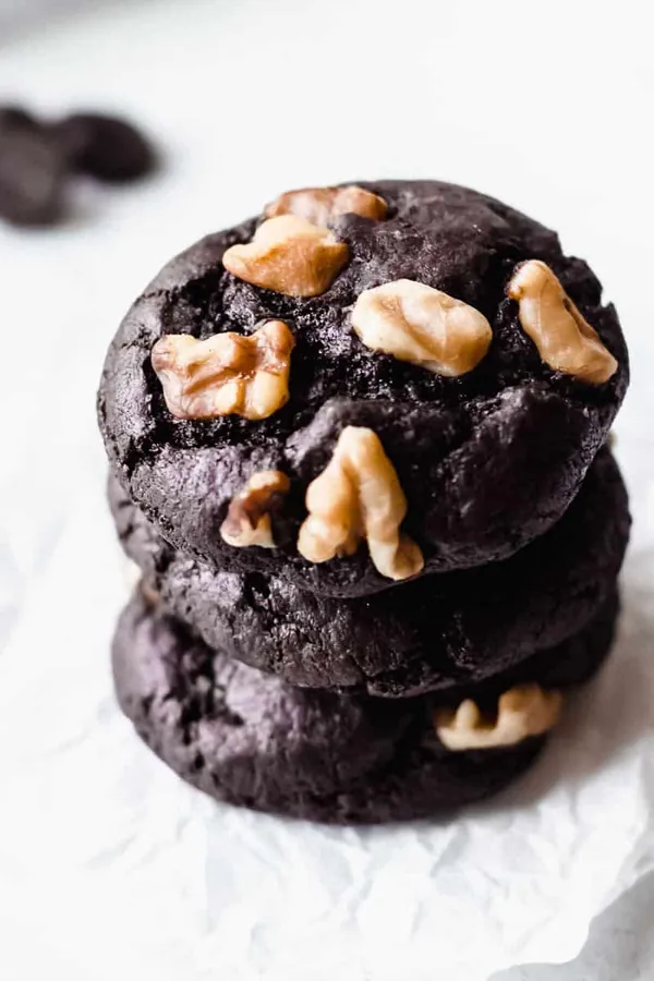 Dark Chocolate Chip Walnut Cookies