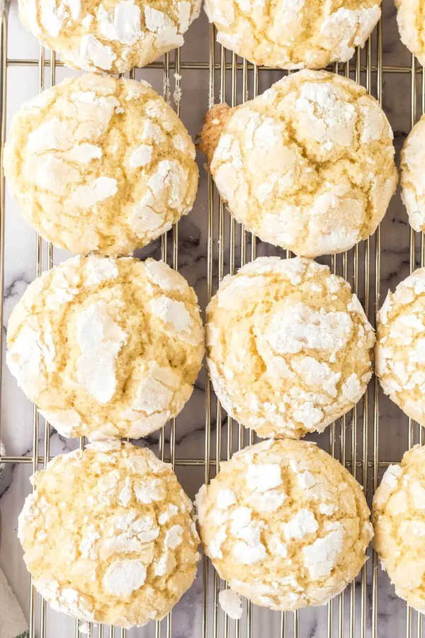 Easy Lemon Crinkle Cookie Recipe (low-sugar)
