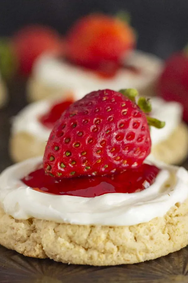 Easy Strawberry Cheesecake Cookies with a Cake Mix