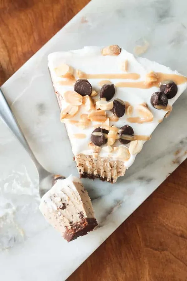 Frozen Peanut Butter Chocolate Chip Pie