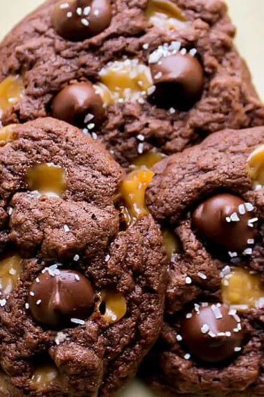 Gluten Free Salted Caramel Chocolate Chip Cookies