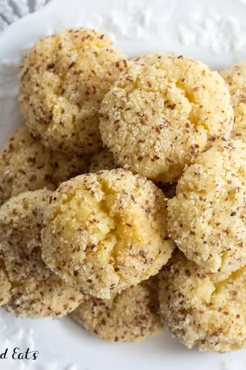 Keto Almond Cookies