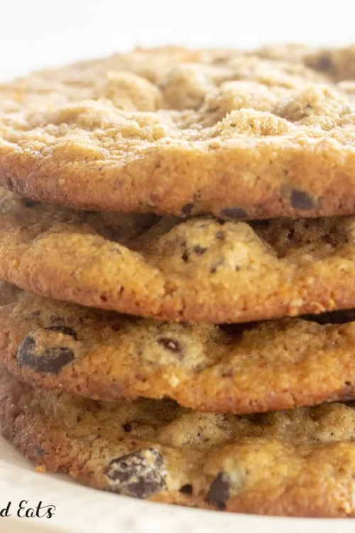 Keto Almond Flour Chocolate Chip Cookies