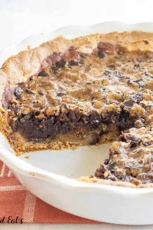 Keto Chocolate Pecan Pie