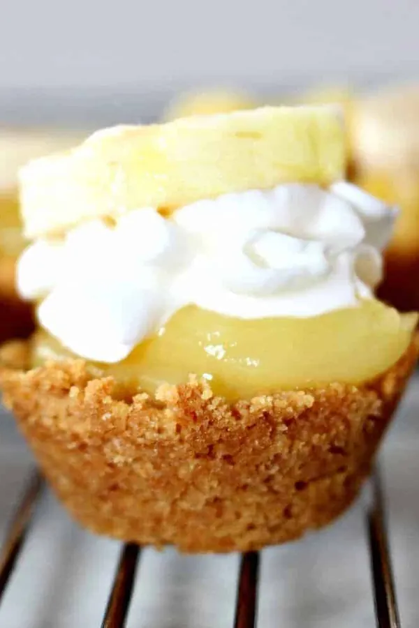Mini Banana Cream Pies