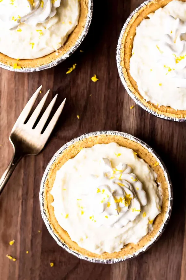 Mini Lemon Cheesecakes