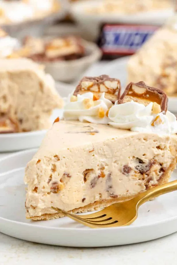 No Bake Snickers Pie Recipe
