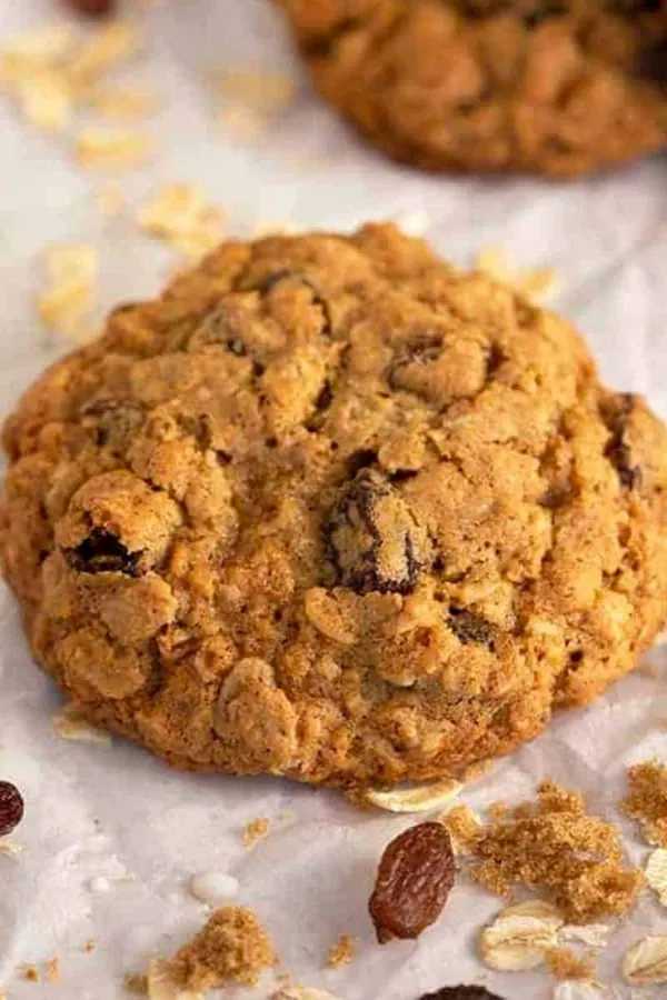 Oatmeal Raisin Cookies