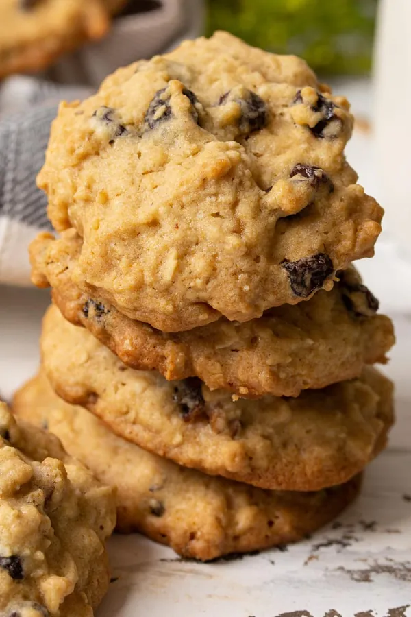 Oatmeal Raisin Cookies