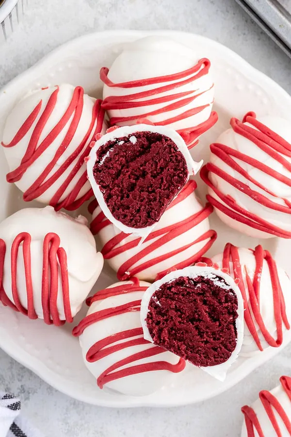 Red Velvet Cheesecake Bites