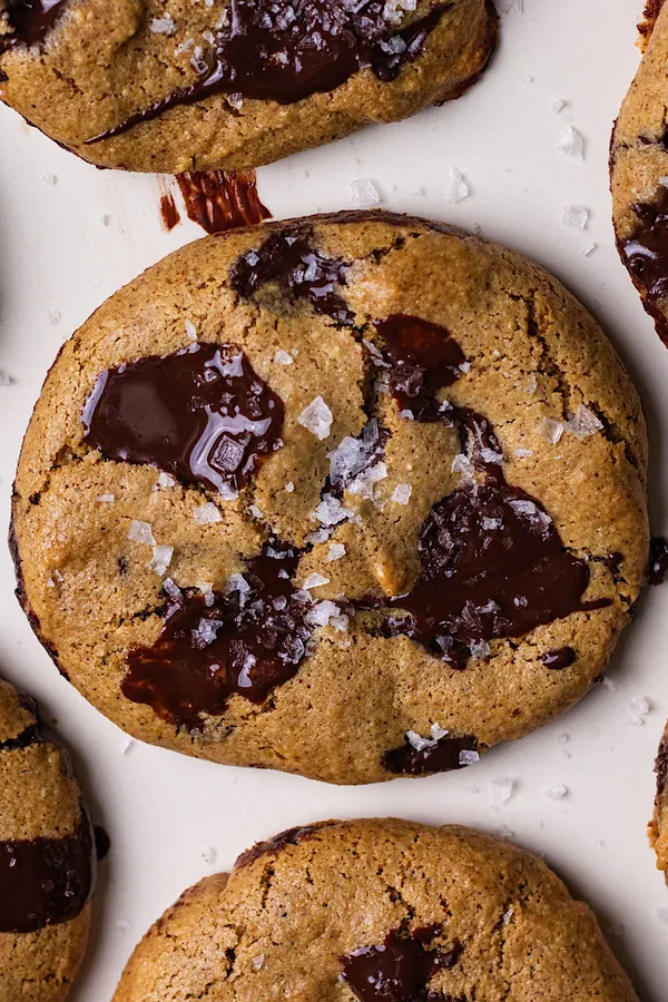 Vegan Pumpkin Oat Flour Chocolate Chip Cookies