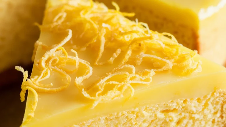 Lemon Ricotta Cake - Featured