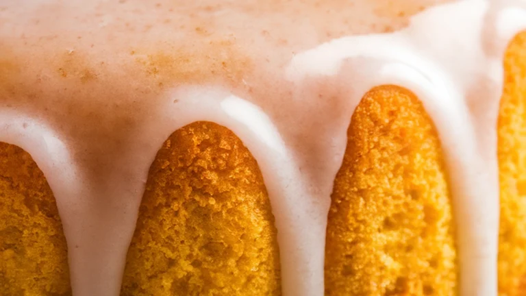 Lemon Butter Cake with Lemon Glaze - Featured